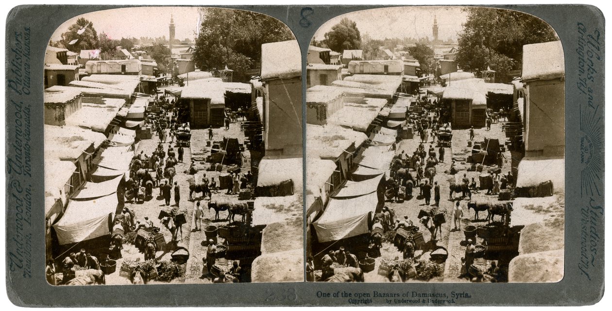 En öppen basar i Damaskus, Syrien, 1900-talet. av Underwood and Underwood