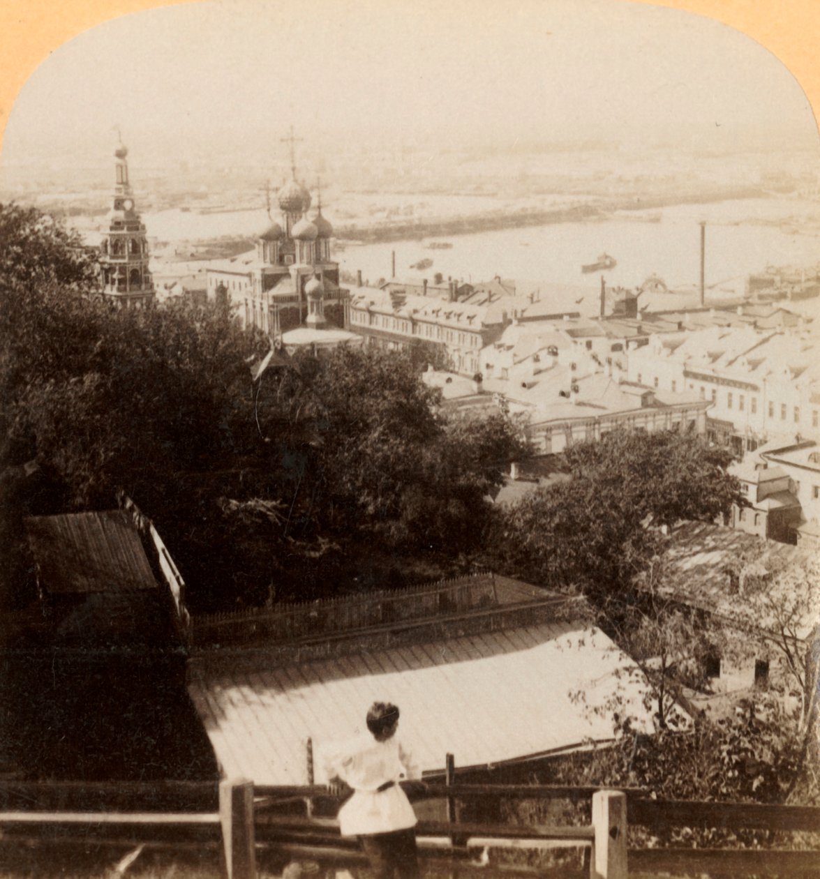 Nijni-Novgorod, Ryssland, alla nationers sommarmarknad, 1898. av Underwood and Underwood