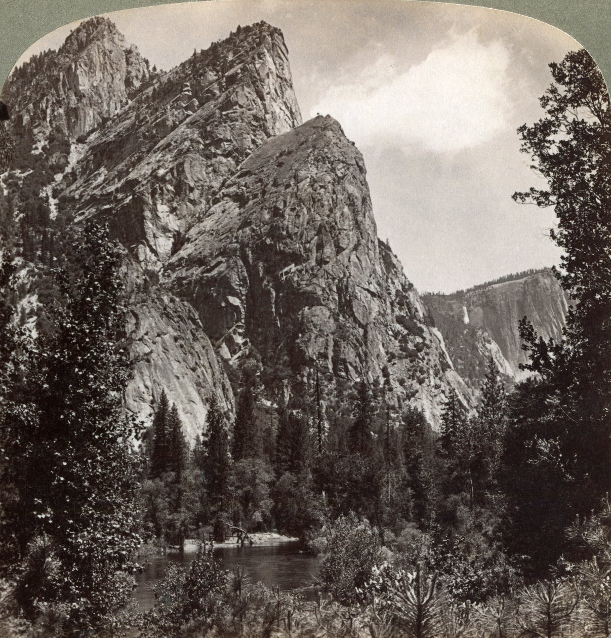 De tre bröderna, Yosemite Valley, Kalifornien, USA, 1902 av Underwood and Underwood
