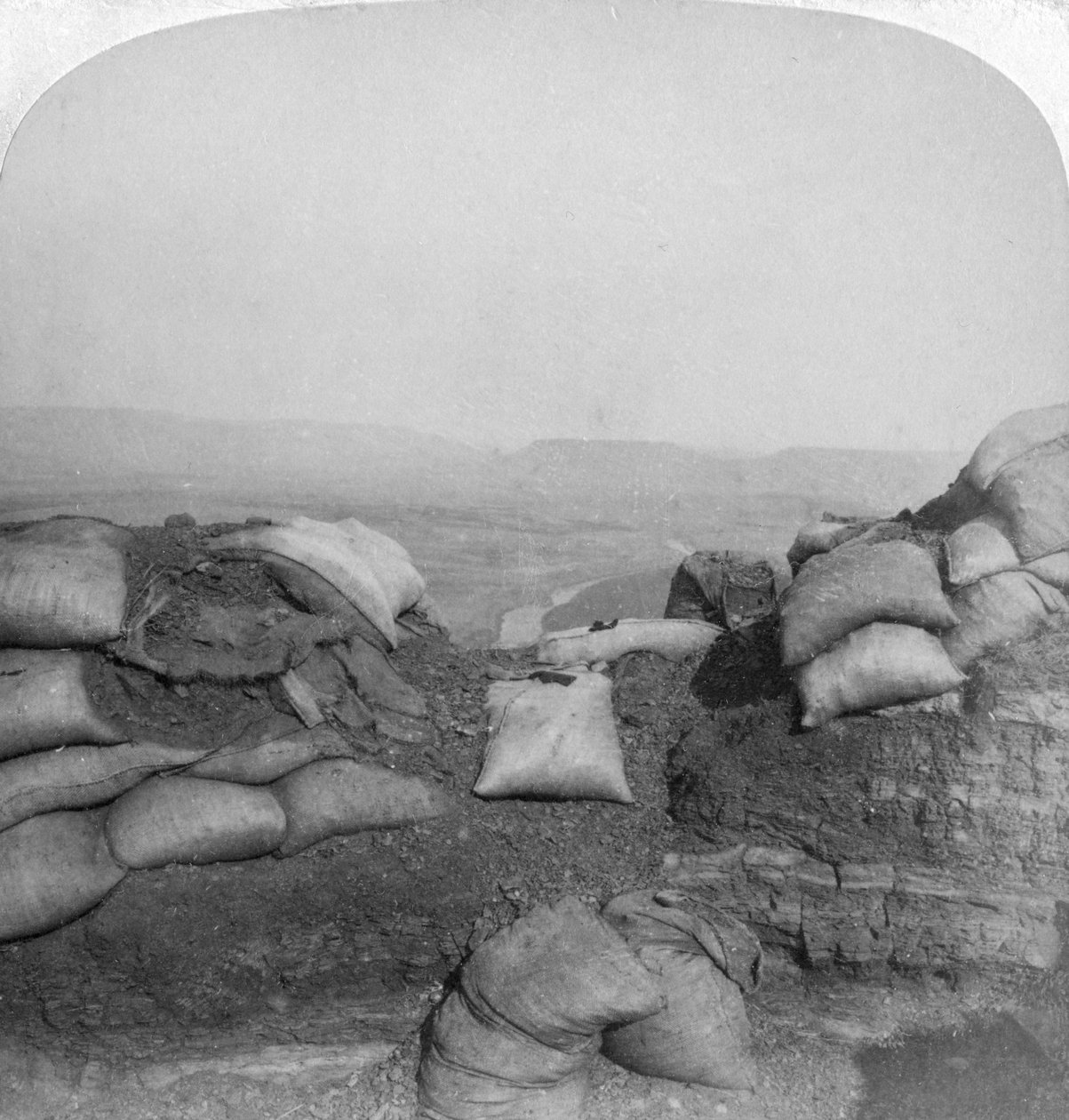 Utsikt från Spion Kop, Sydafrika, 2:a boerkriget, 1901 av Underwood and Underwood
