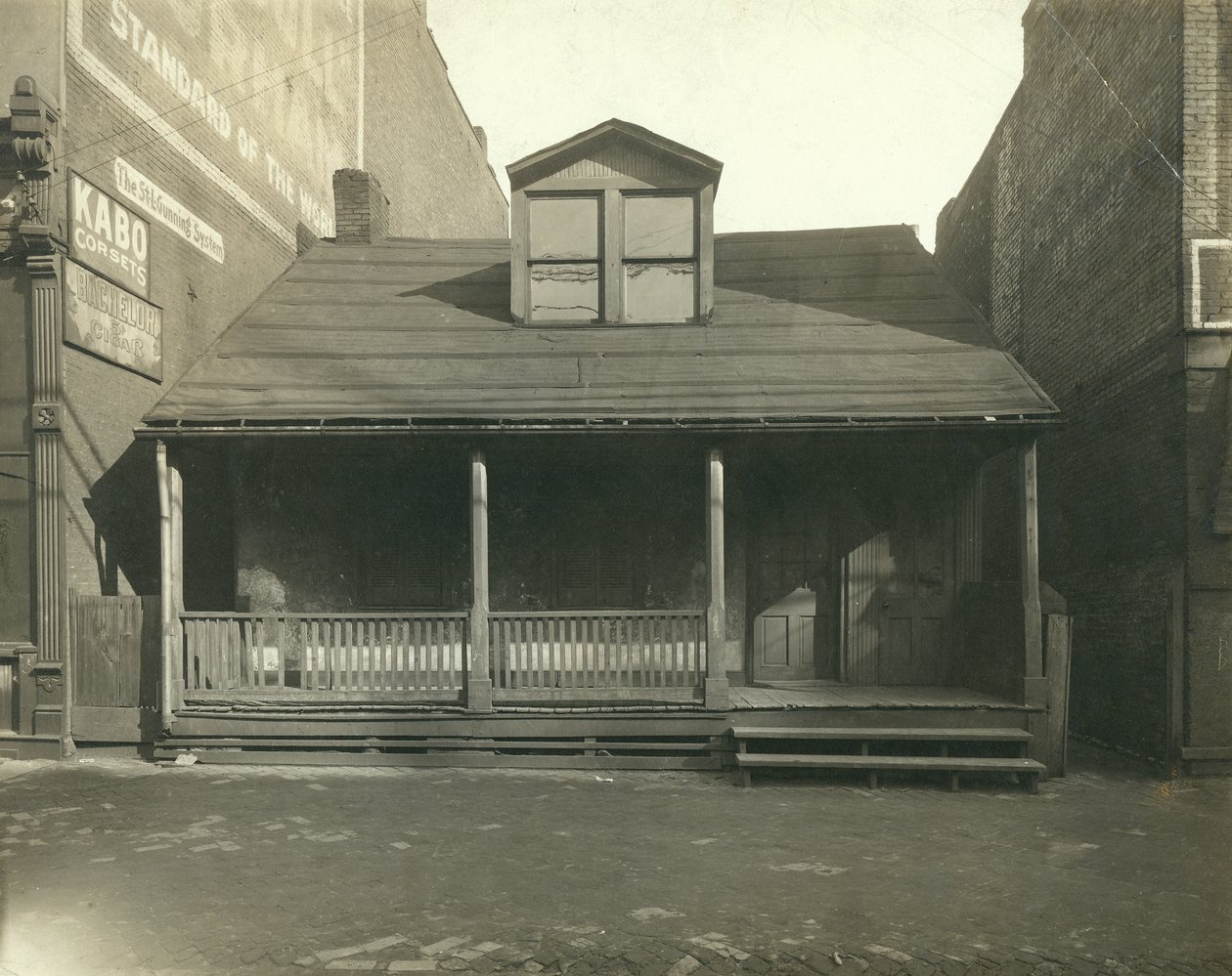 Joseph Labadie Residence. Fourth Street on the east side south of Poplar av Unknown