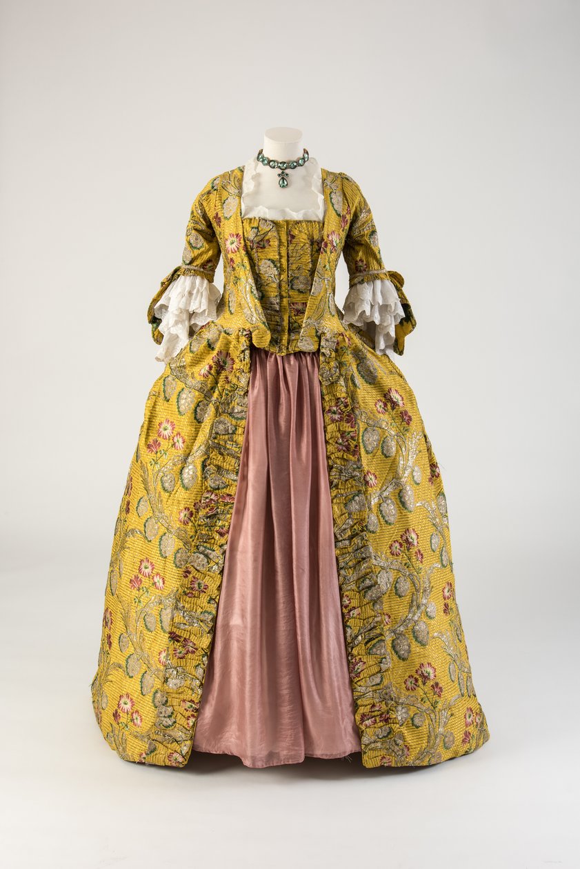 Gult och guldvävt sidenrock à la française, 1760-tal (silke) av Unbekannt Unbekannt