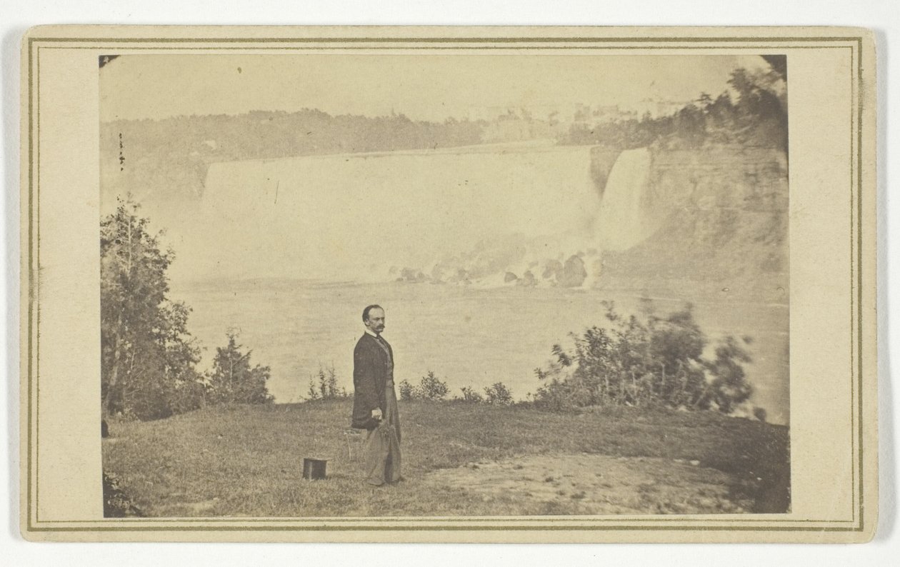 Utan titel (Man vid Niagarafallen) av Unknown