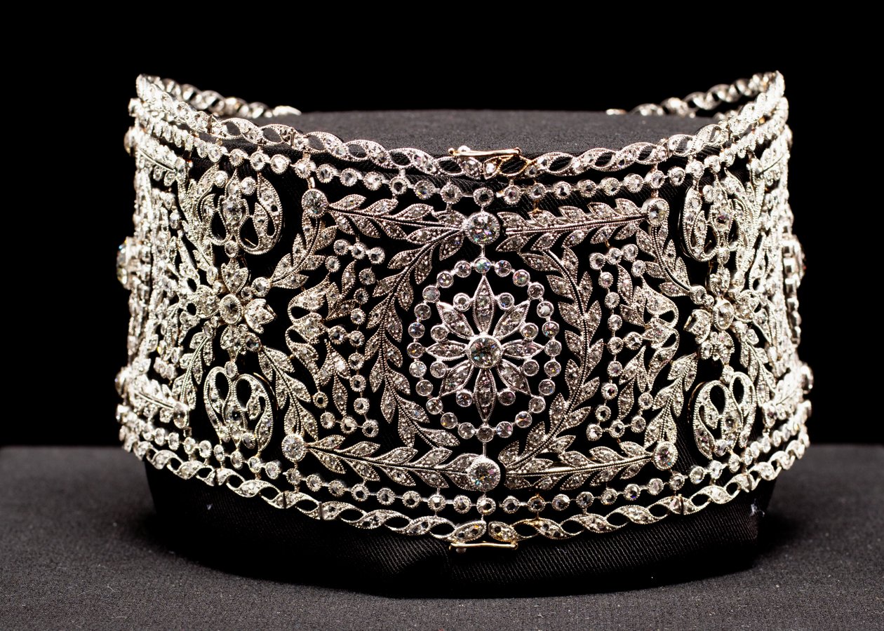 Halsband i chokerstil av platina och diamanter, buret av Mrs. Potter Palmer I, född Bertha Honoré av Unknown artist