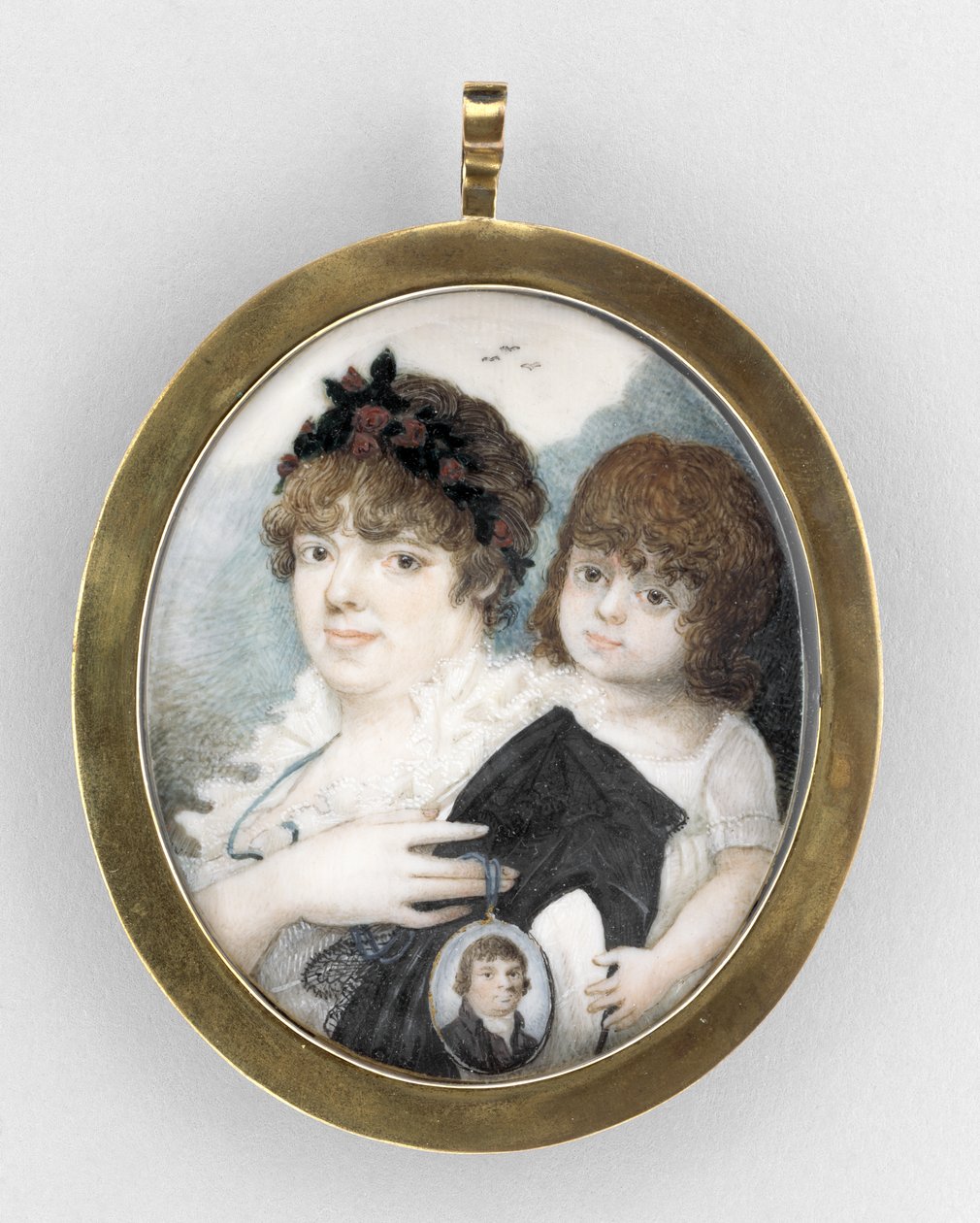 Porträtt av en mor och ett barn, ca 1810-20 (akvarell på elfenben, förgylld koppar och glas) av Unknown artist