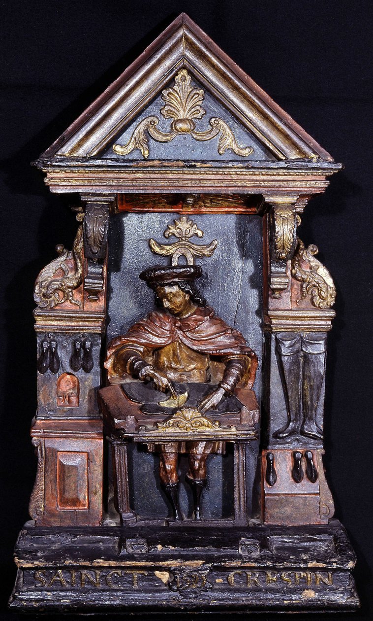 Skomakarskylt med inskriptionen i botten "" Saint Crespin"" - snidat trä av Unknown artist