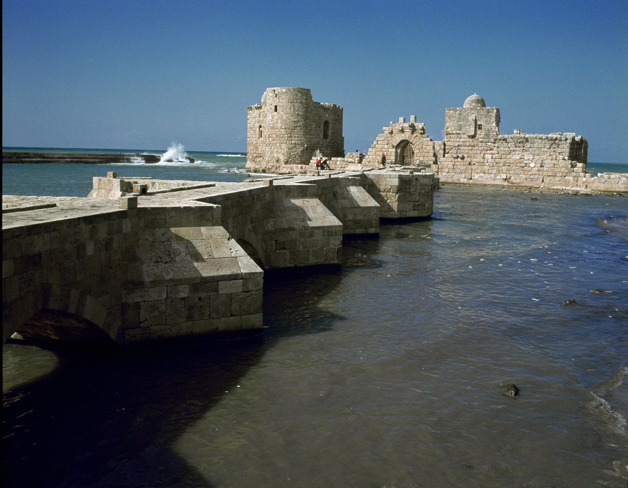 Utsikt över Sidon Sea Castle byggt 1227 av Unknown artist