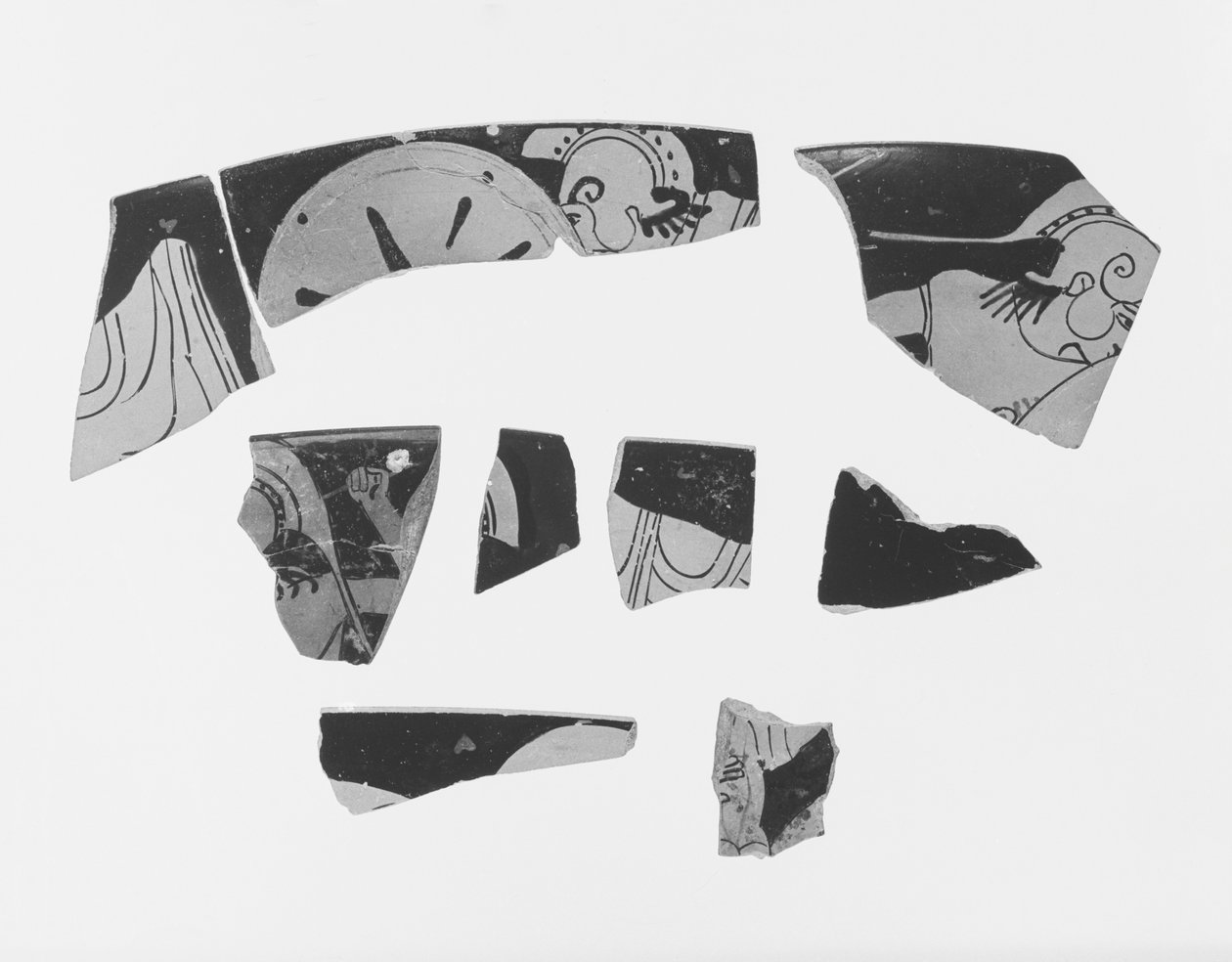 Attisk rödfigurig Kylixfragment av Unknown artist