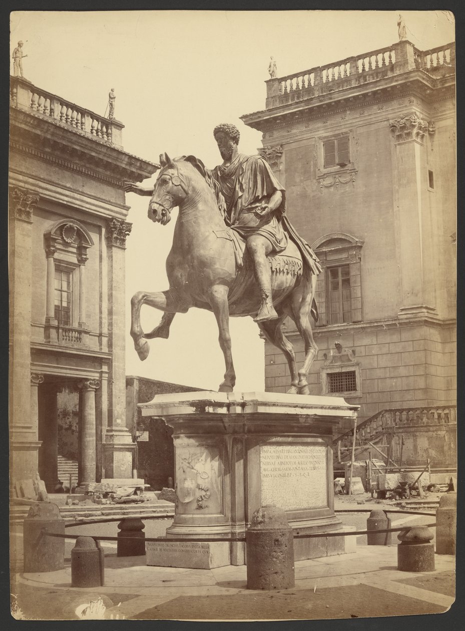 [Ryttarstaty av kejsar Marcus Aurelius, Piazza Del Campidoglio, Rom]. av Unknown artist
