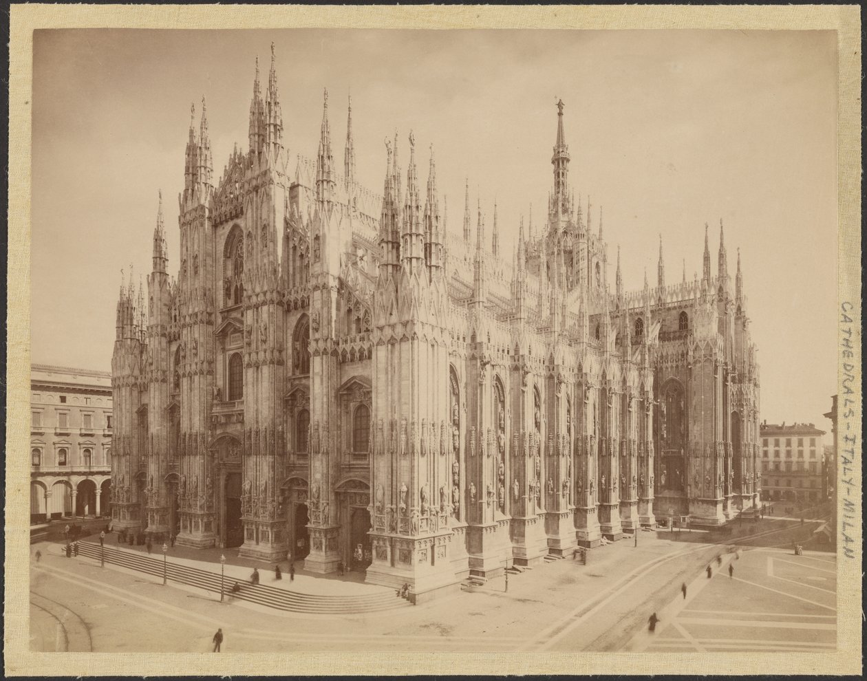 [Milanos katedral] av Unknown artist