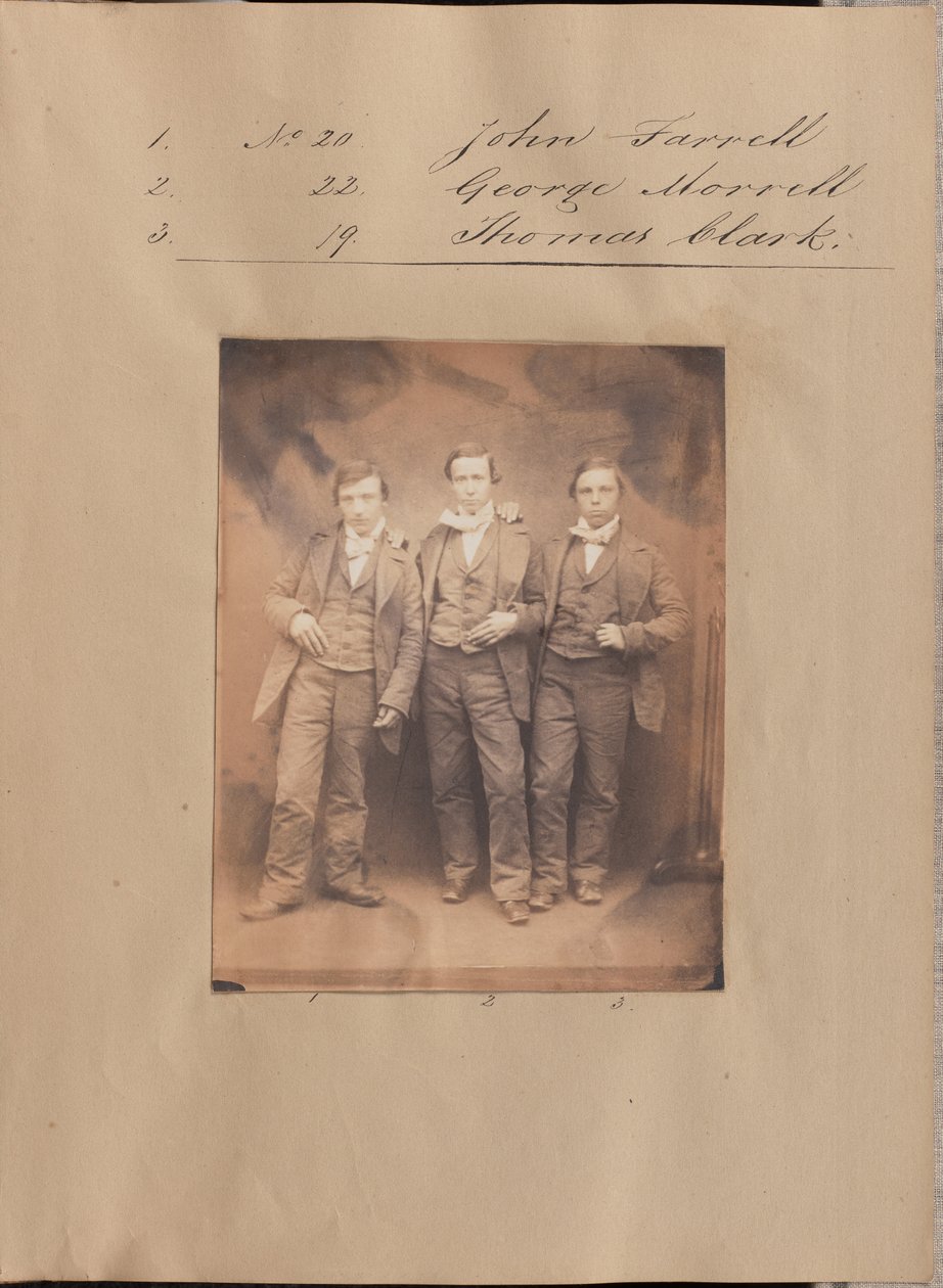 [Porträtt av John Farrell, George Morrell och Thomas Clark] av Unknown artist