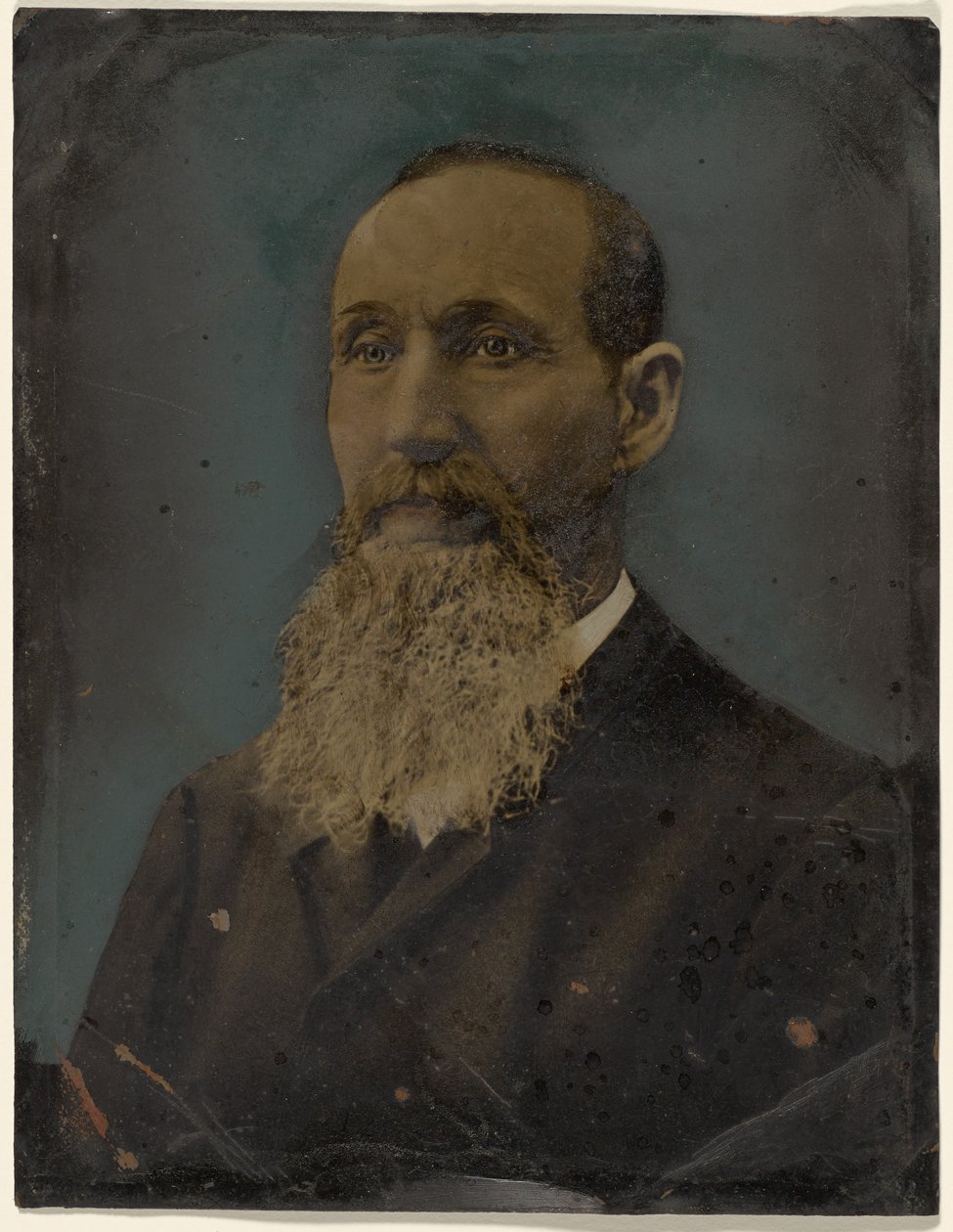 [Porträtt av skäggig man] av Unknown artist