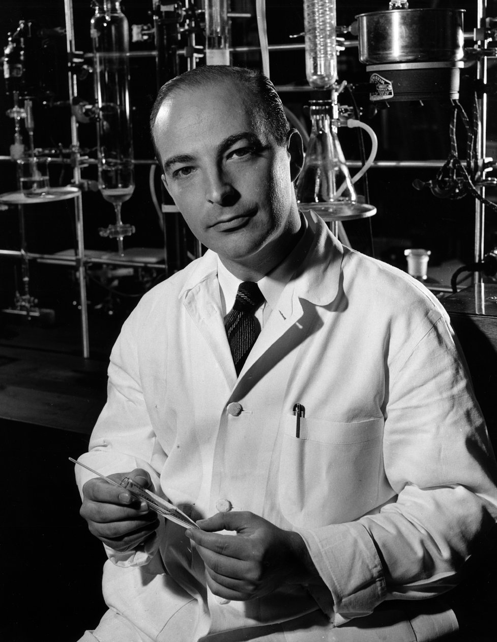 Arthur Kornberg (svartvitt foto) av Unknown photographer