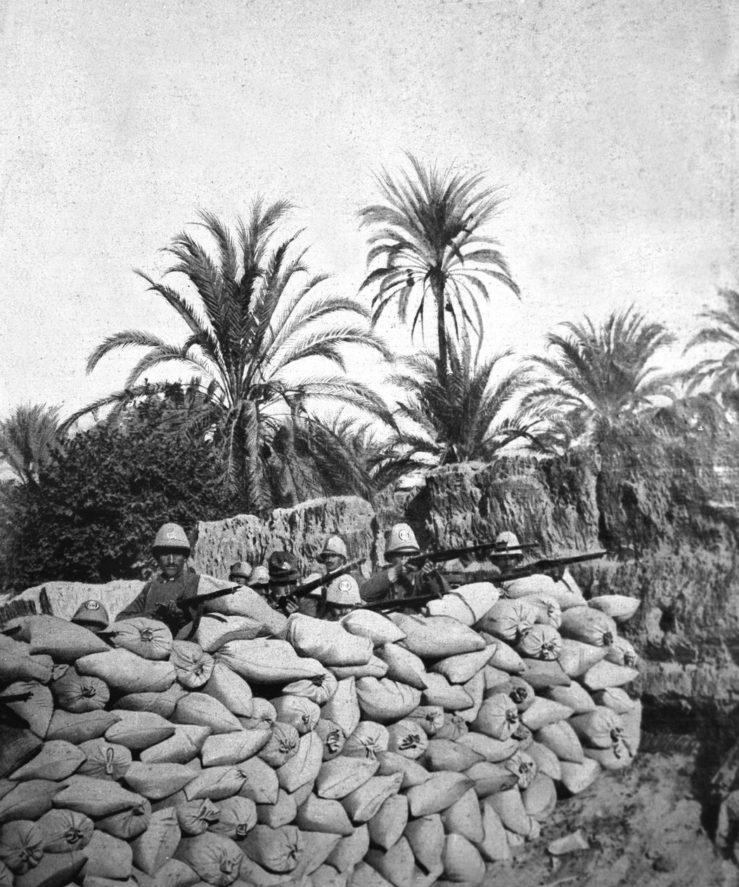 Italiens erövring av Libyen, ca 1911 (svartvitt foto) av Unknown photographer
