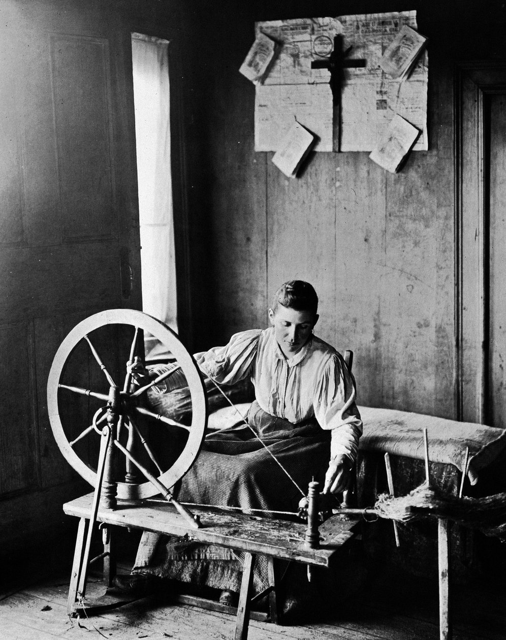 Hantverksvävning av Nortman cirka 1890. av Unknown photographer