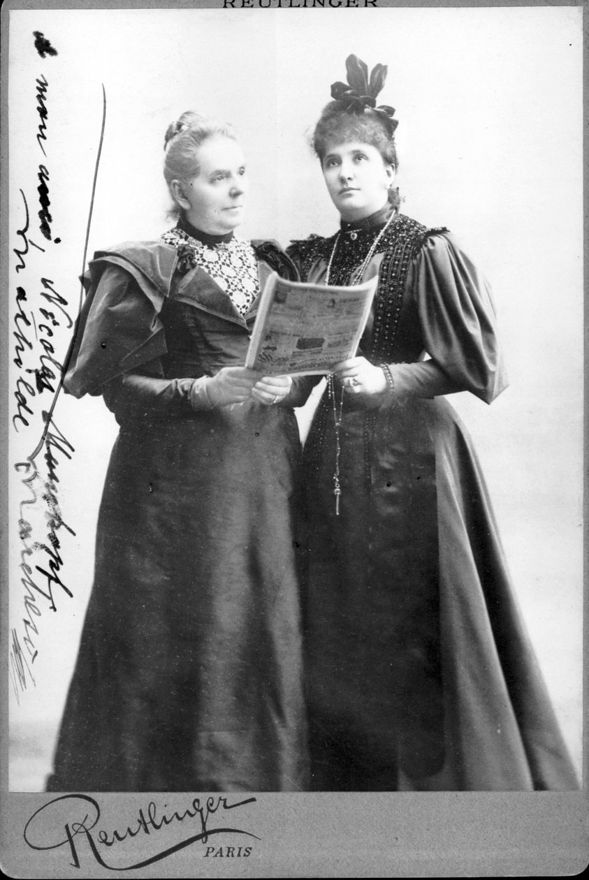 Den tyska sångerskan Mathilde Marchesi (1821-1913) och den australiensiska sångerskan Nellie (Nelly) Melba (1861-1931). Fotografi från slutet av 1800-talet av Unknown photographer