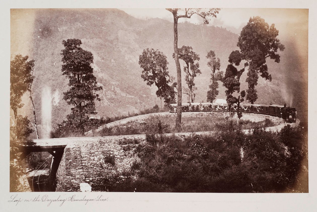 Slinga på Darjeeling Himalayan Line, ca 1885 (sepiafoto) av Unknown photographer