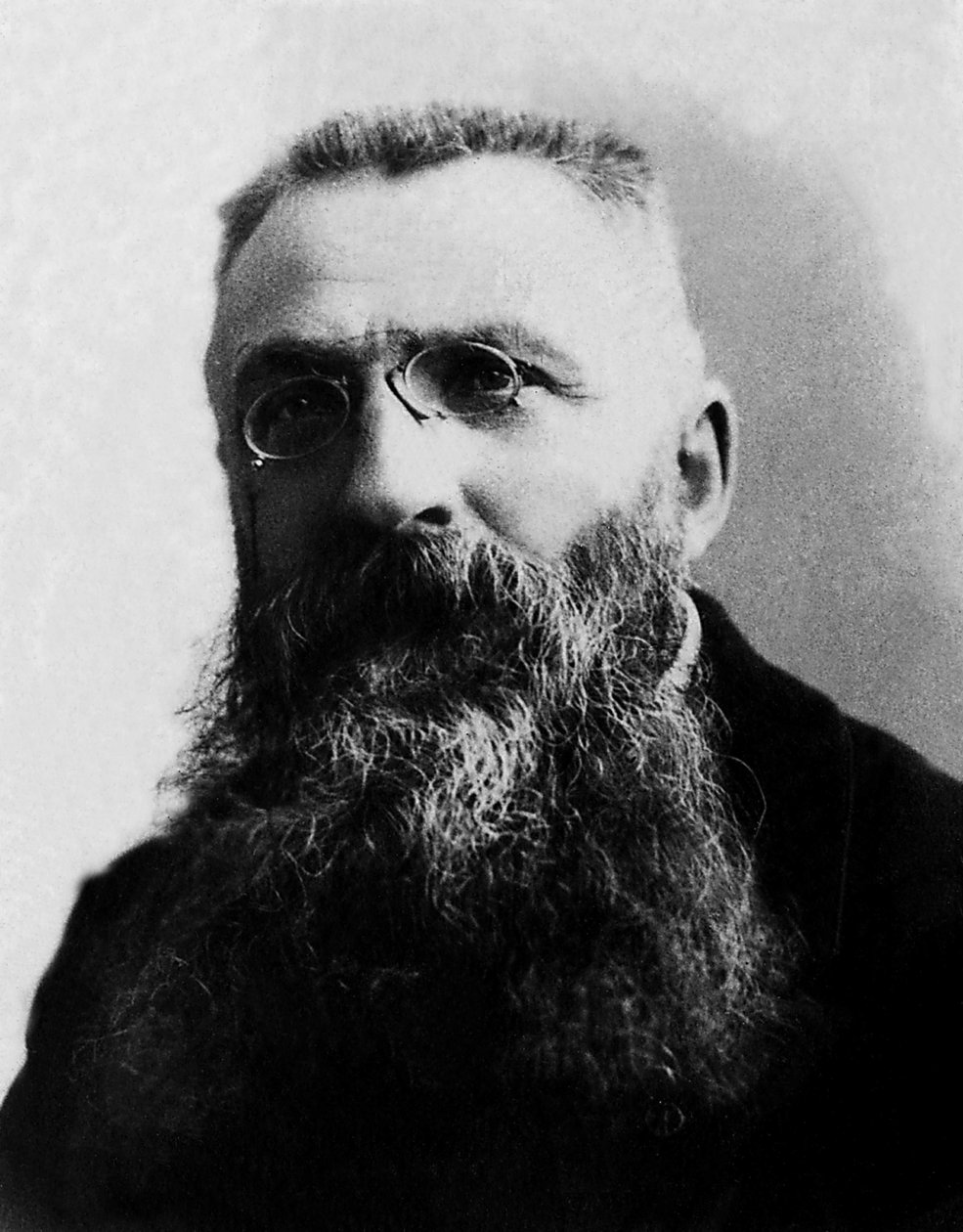 Porträtt av Auguste Rodin (1840-1917), fransk skulptör. av Unknown photographer