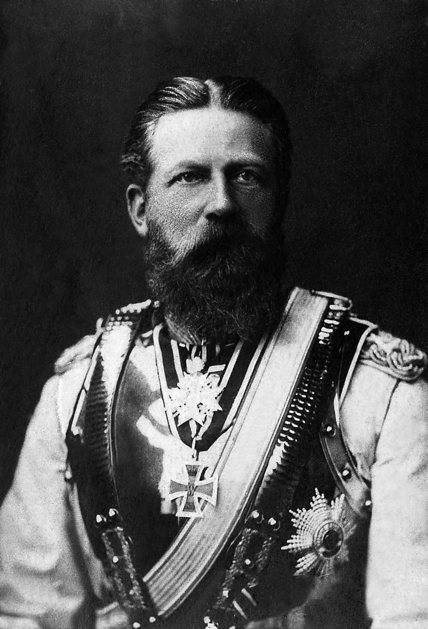 Porträtt av Fredrik III (1831-1888), kung av Preussen och kejsare av Tyskland 1888 i 99 dagar. av Unknown photographer