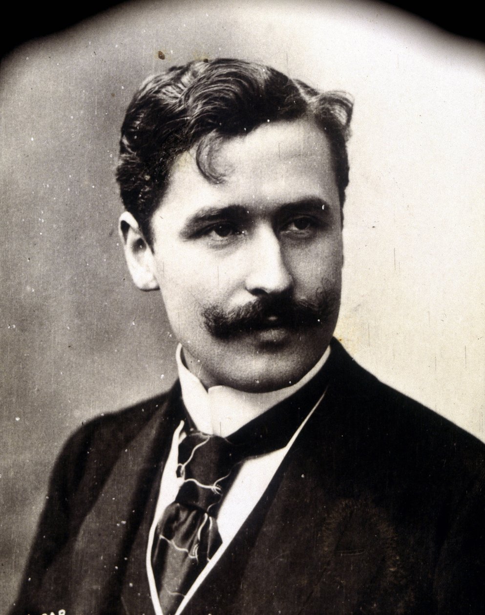 Porträtt av Georges Feydeau av Unknown photographer