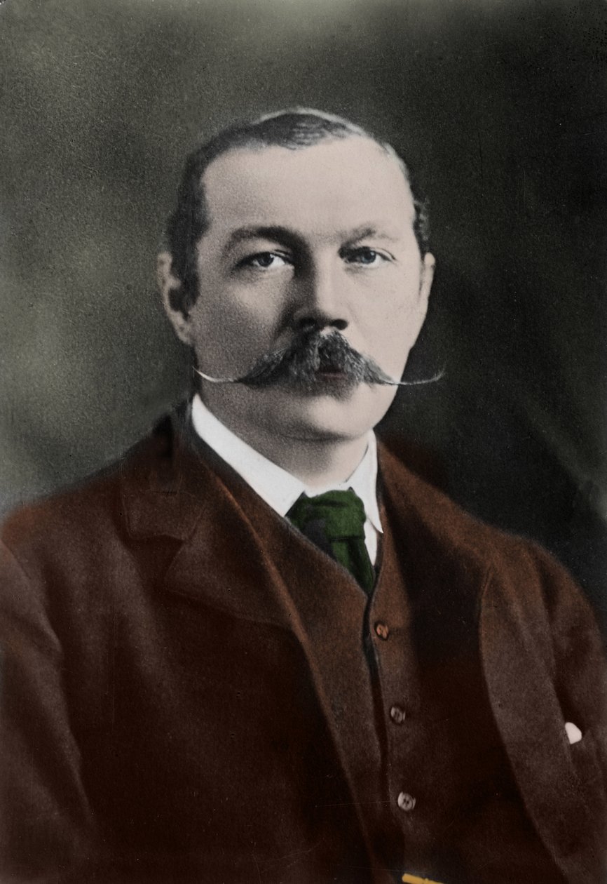 Porträtt av Sir Arthur Conan Doyle (1859-1930), engelsk författare, skapare av karaktären "Sherlock Holmes". av Unknown photographer
