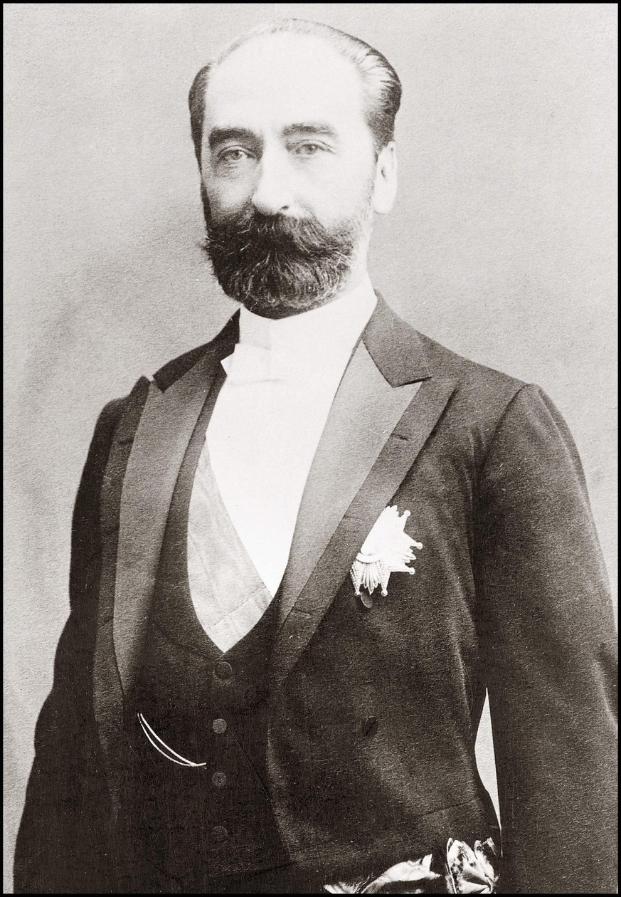 Sari Karnot, K. 1897 av Unknown photographer