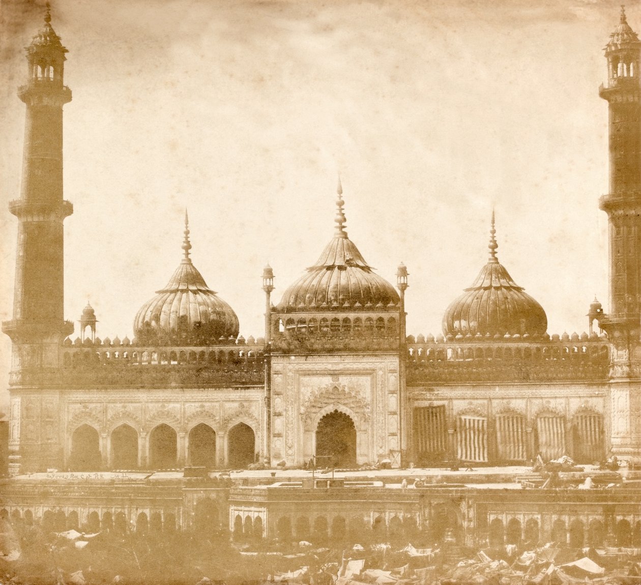 The Great Imambara, Lucknow, Indien av Unknown photographer