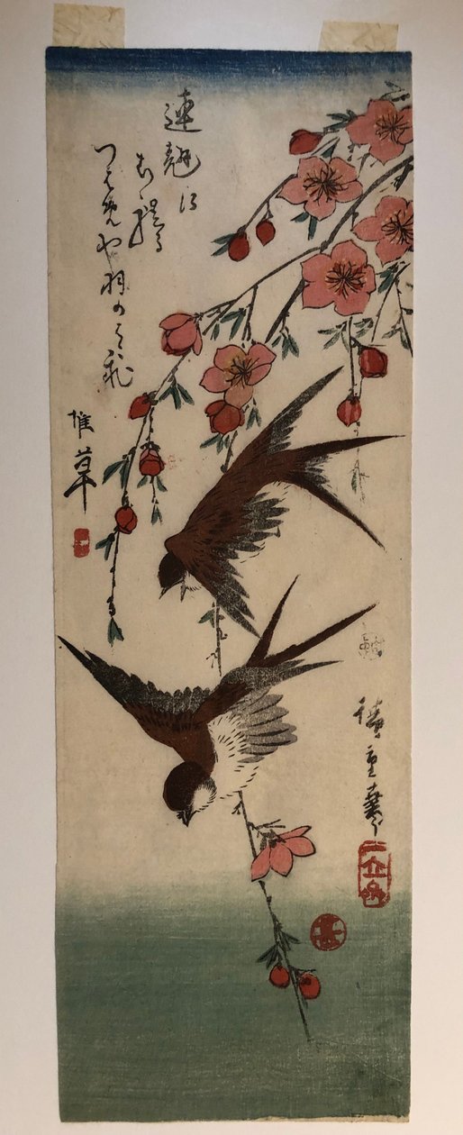 Två svalor och en blommande äppelgren av Utagawa Hiroshige