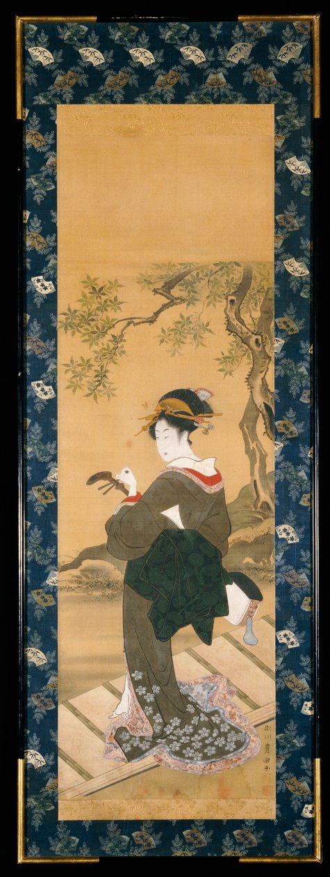 Ett fullängdsporträtt av en kvinna som stämmer sin shamisen på en veranda (sumi, gofun & färg på siden); av Utagawa Toyokuni