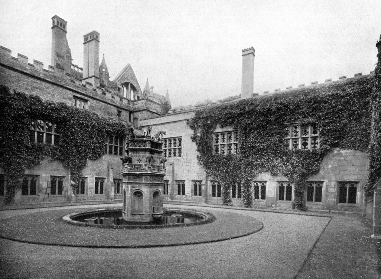 Klostret, Newstead Abbey, Nottinghamshire, 1924-1926 av Valentine and Sons Ltd