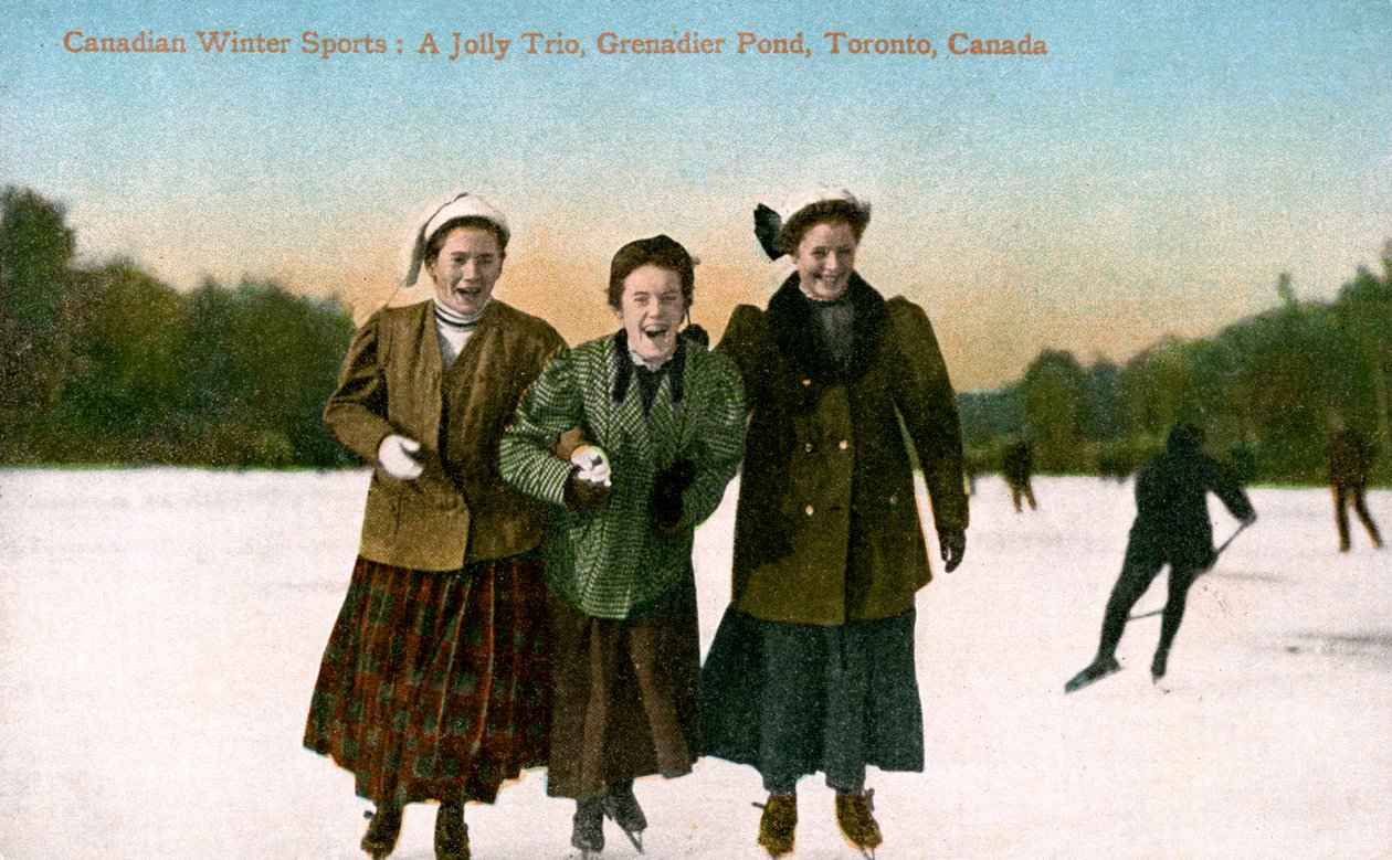 Canadian Winter Sports: A Jolly Trio, Grenadier Pond, Toronto, Kanada, 1900-talet. av Valentine and Sons Publishing Co