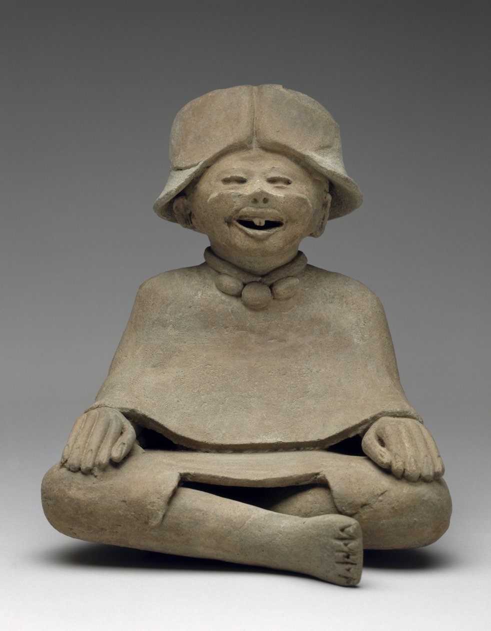 Sittande kvinna, 300-600 e.Kr. (lergods med spår av polykromt pigment) av Veracruz Veracruz