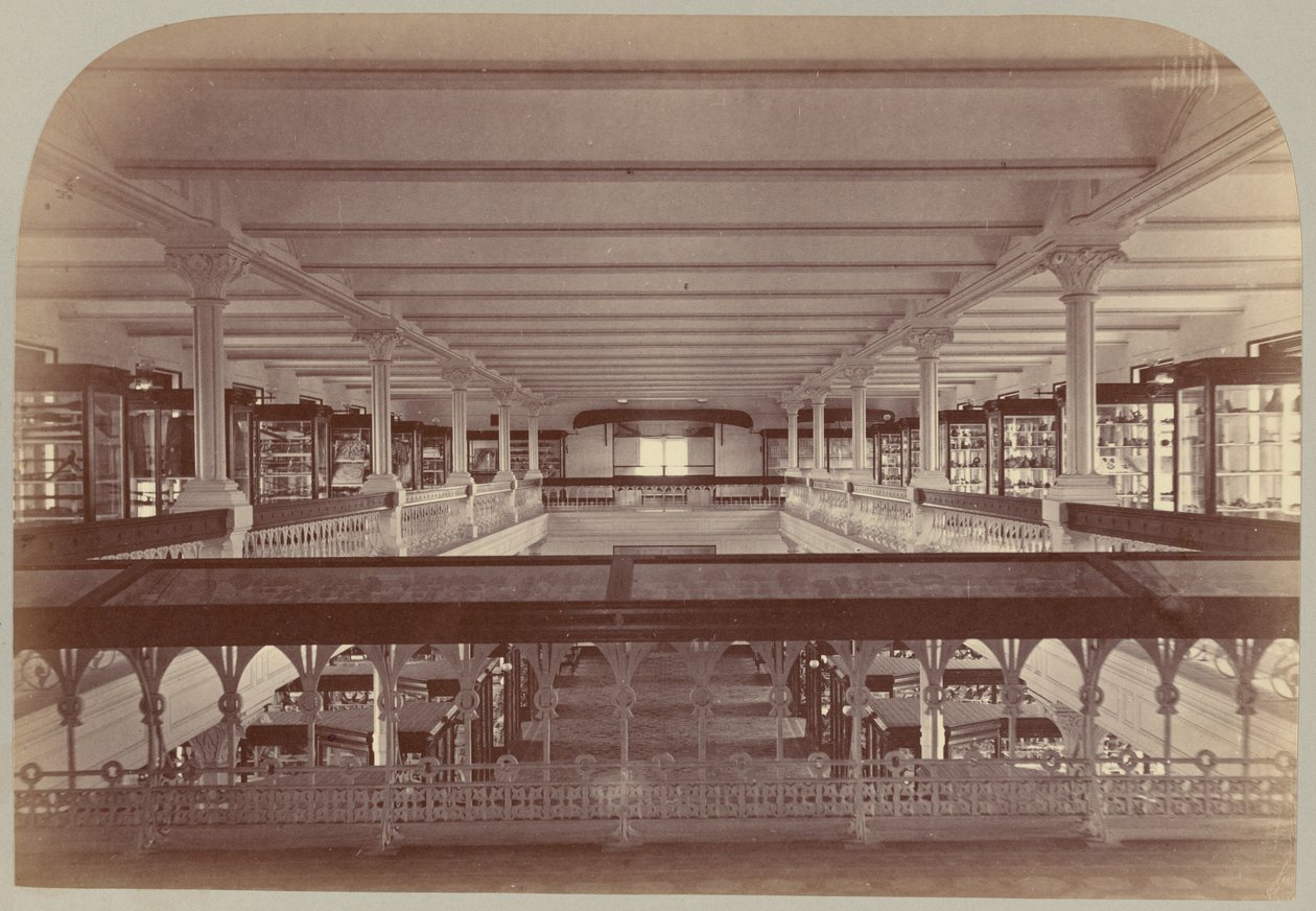 Pl. IV. Galleriberättelse: Etnologi och arkeologi av Victor Prevost, Gaston L. Feuardent and Co., New York