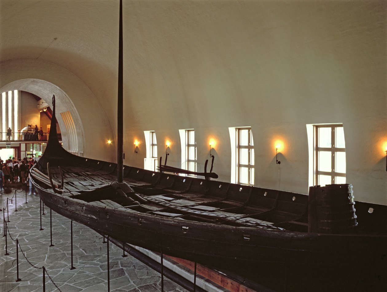 Oseburgs långskepp, byggt ca 815-20 e.Kr. (ek) av Viking