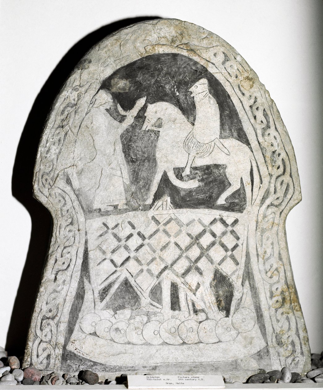 Runsten med ryttare, 700-800-tal av Viking