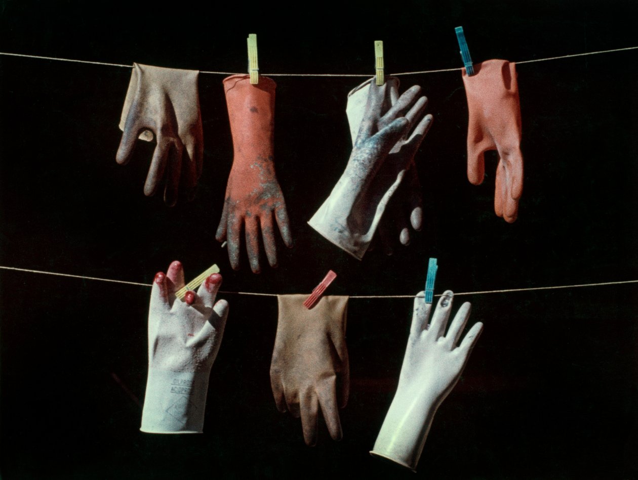 "Handskar." av Vincenzo Balocchi