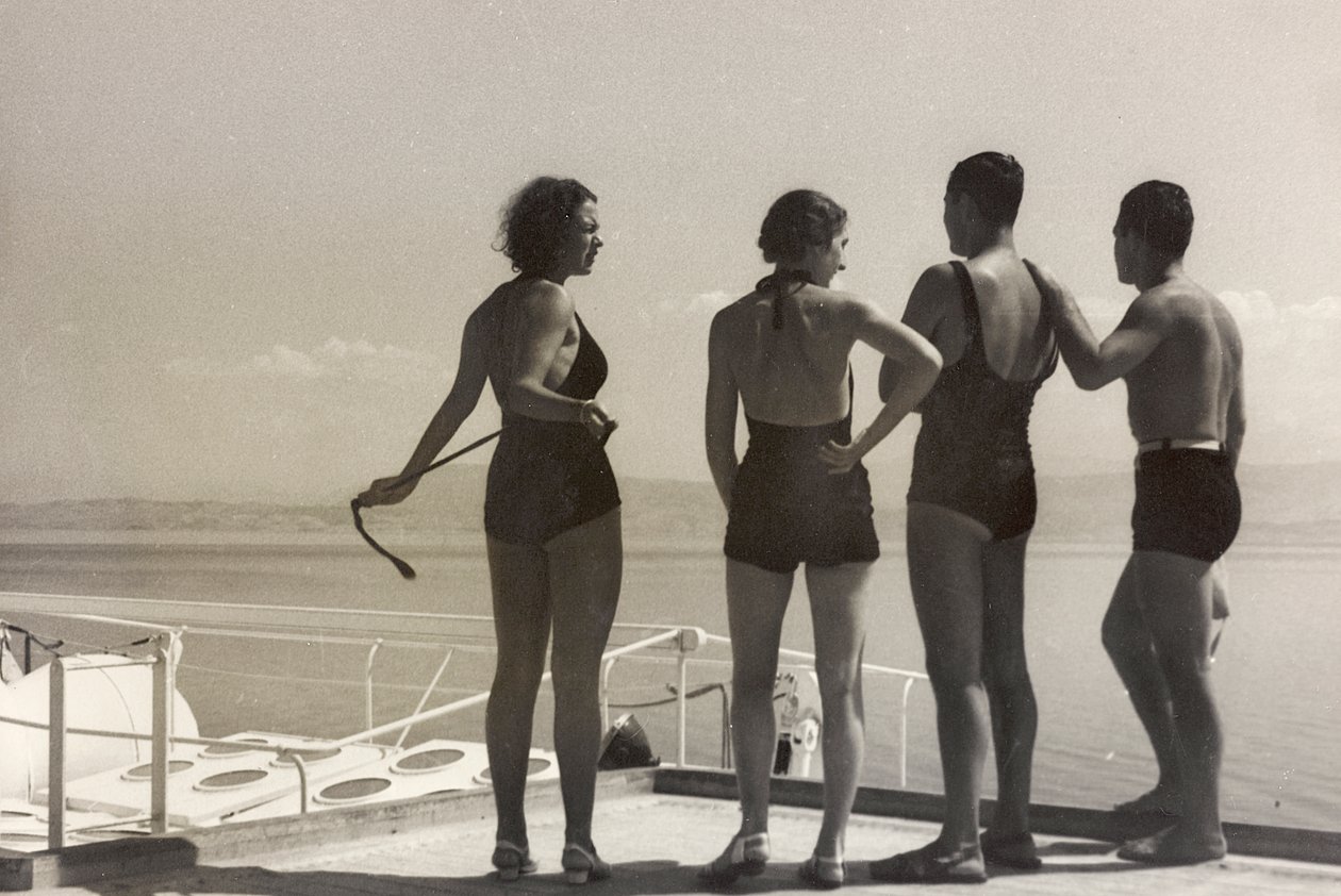 Passagerare ombord på Oceania, från albumet "At the Edge of Oceania 28th July to 10th August 1935 av Vincenzo Balocchi