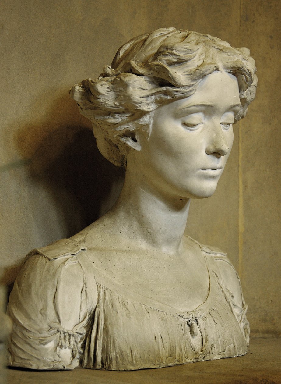 Lady Diana Manners, ca 1910 (gips) av Violet Manners