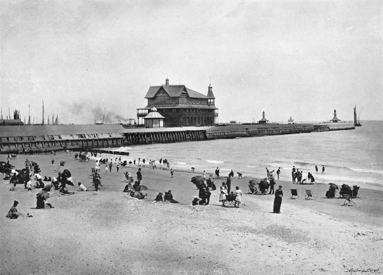 Piren, Lowestoft, c1896 av Walter Boughton