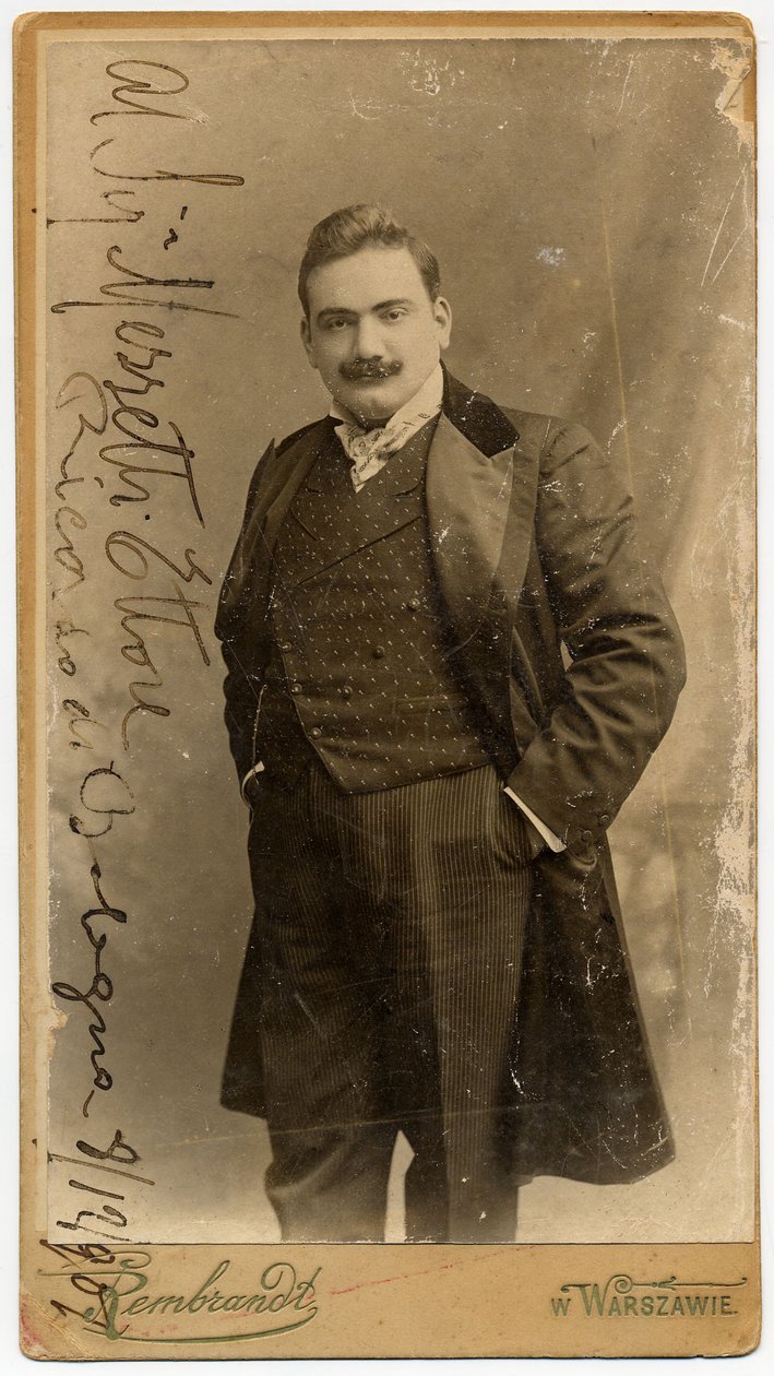 Porträtt av operasångaren Enrico Caruso 1873-1921, 1900-talet. av Warsaw. Photo studio Rembrandt