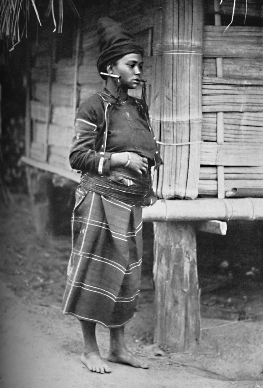 En Kachin-kvinna, 1902 av Watts and Skeen
