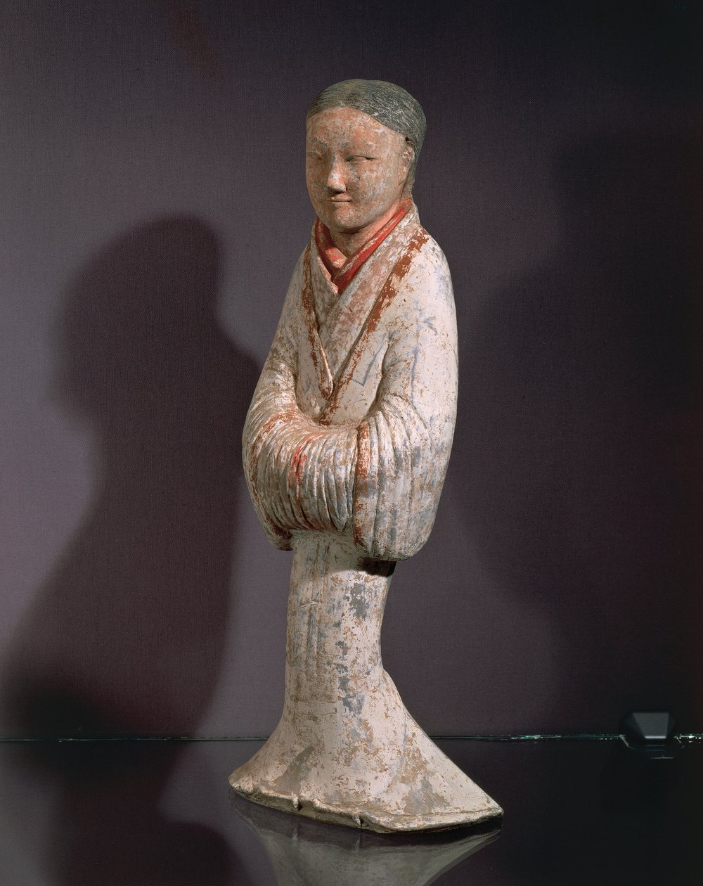 Dam i stående position (terrakotta) av Western Han Dynasty Chinese School
