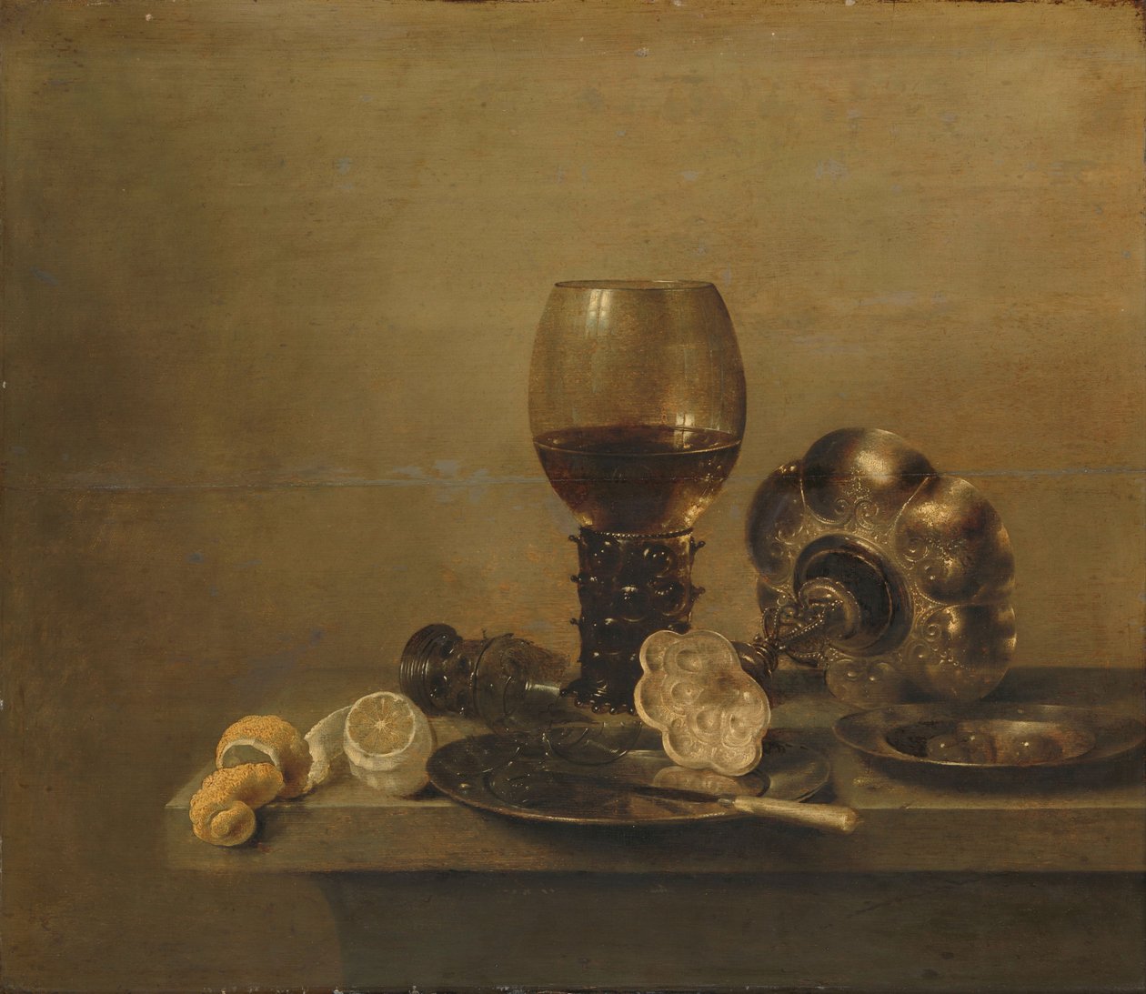 Stilleben med ett krossat glas, 1642 av Willem Claesz. Heda