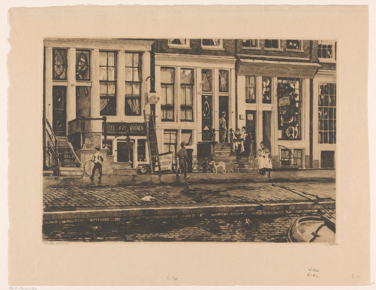 Vy över hus på Oude Waal i Amsterdam av Willem Witsen (signed by artist)