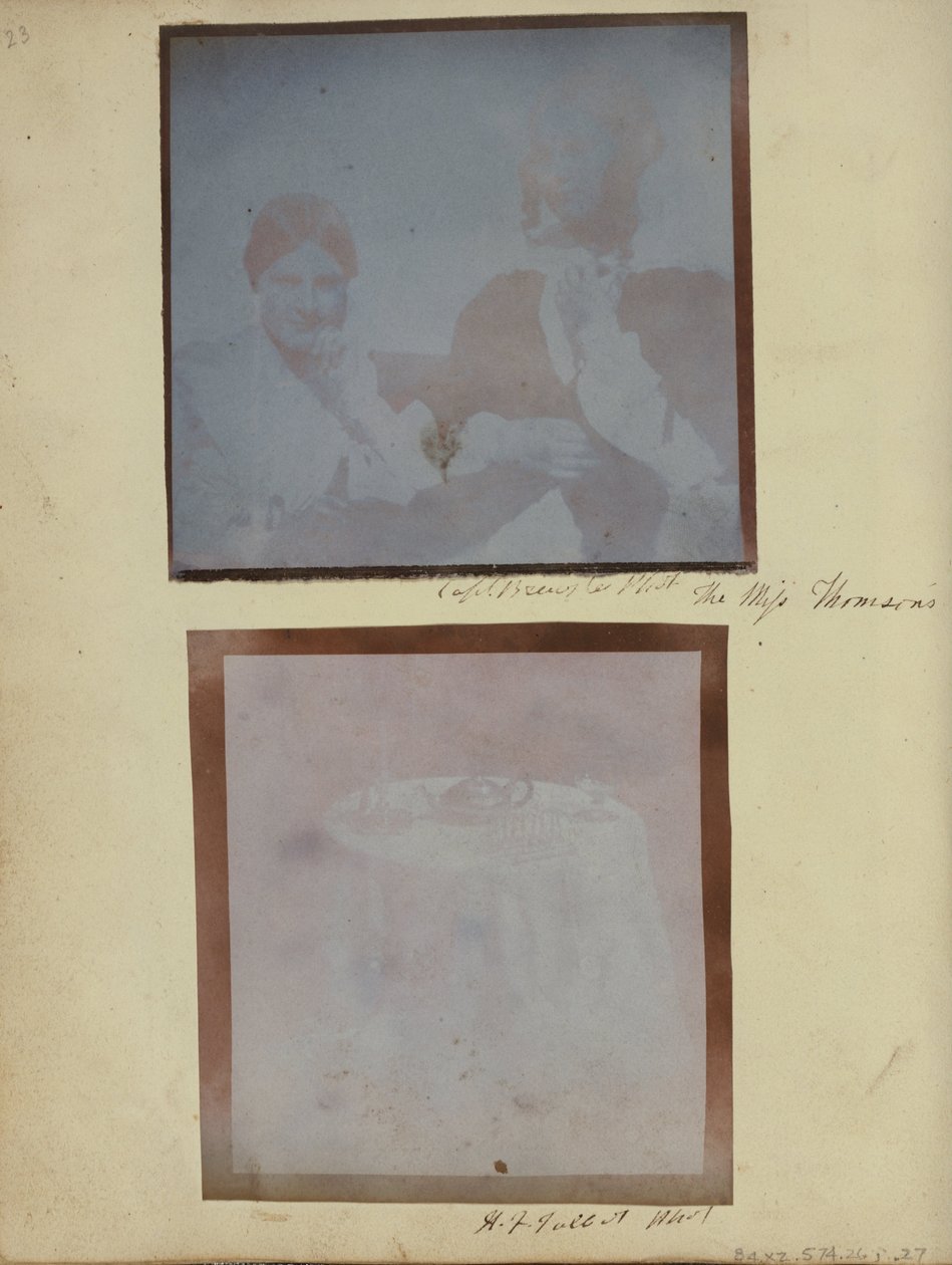 Table Top with Tableware av William Henry Fox Talbot