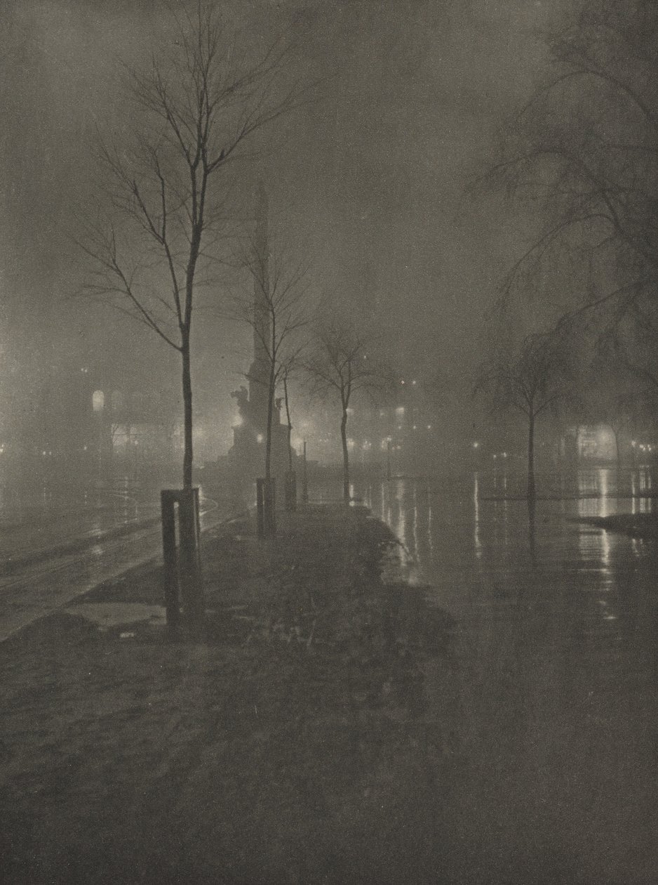 Wet Night, Columbus Circle, New York, ca 1925 (foto) av William A. Fraser
