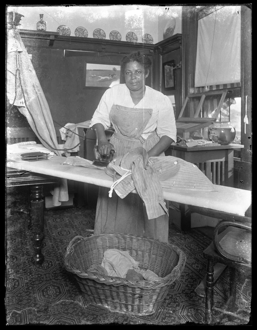 Emma stryker i Hasslers lägenhet på 150 Vermilyea Avenue, New York City, 3 juli 1913 av William Davis Hassler