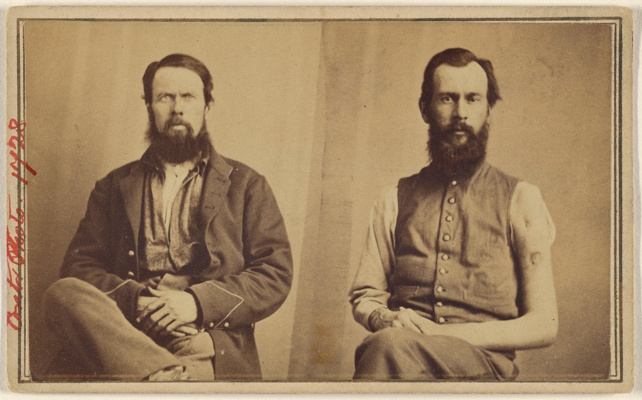[Två oidentifierade offer från inbördeskriget sittande] av William H. Bell