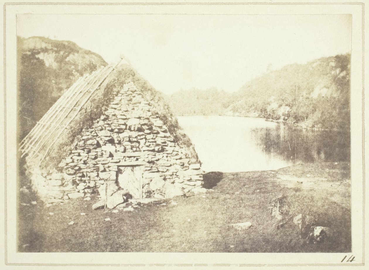 Highland Hut på stranden av Loch Katrine av William Henry Fox Talbot