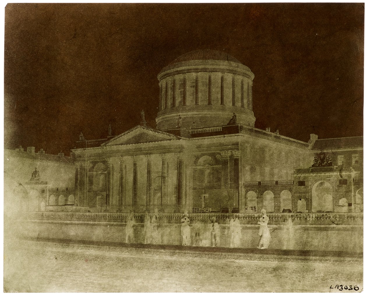 The Four Courts, Dublin (Paper Negative-Camera) av William Henry Fox Talbot